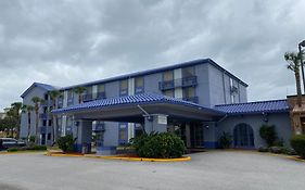 Monumental Movieland Hotel